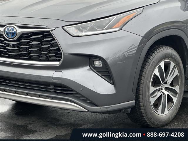 used 2023 Toyota Highlander Hybrid car, priced at $46,085