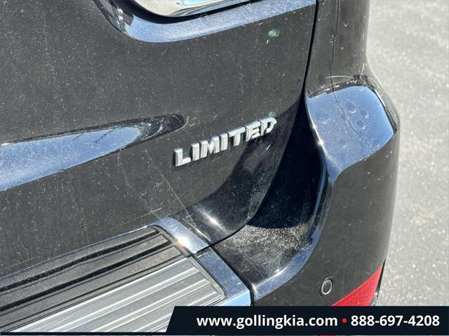 used 2018 Jeep Grand Cherokee car, priced at $18,900