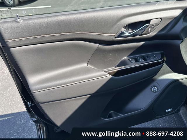 used 2023 GMC Acadia car, priced at $32,648