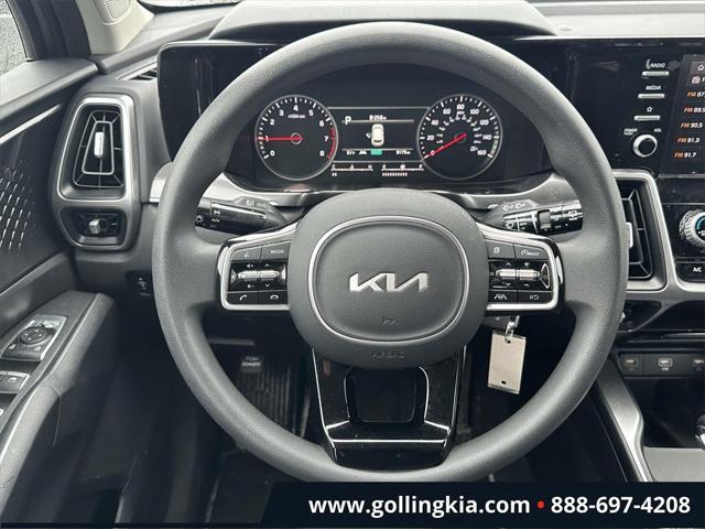 used 2023 Kia Sorento car, priced at $26,900