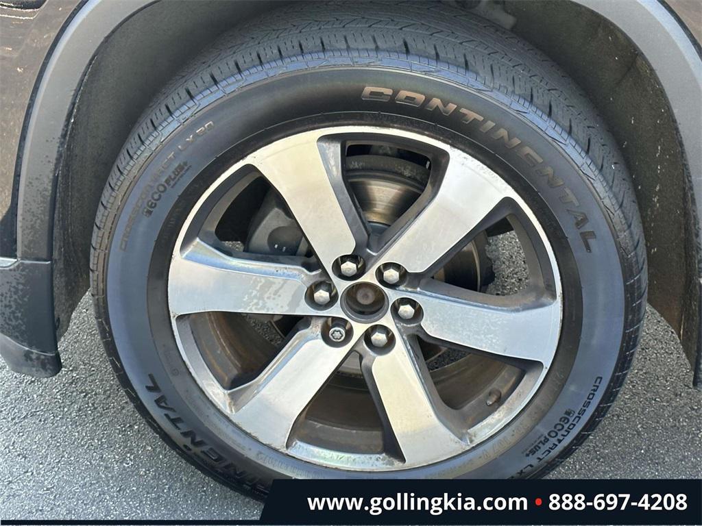 used 2018 Chevrolet Traverse car, priced at $10,999