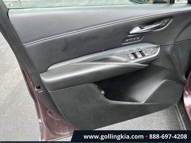 used 2022 Cadillac XT4 car, priced at $24,567