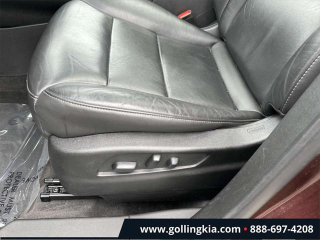 used 2022 Cadillac XT4 car, priced at $24,567