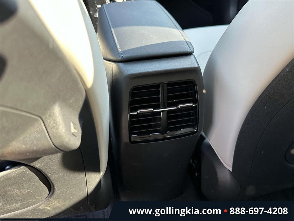 used 2024 Kia Niro car, priced at $26,995