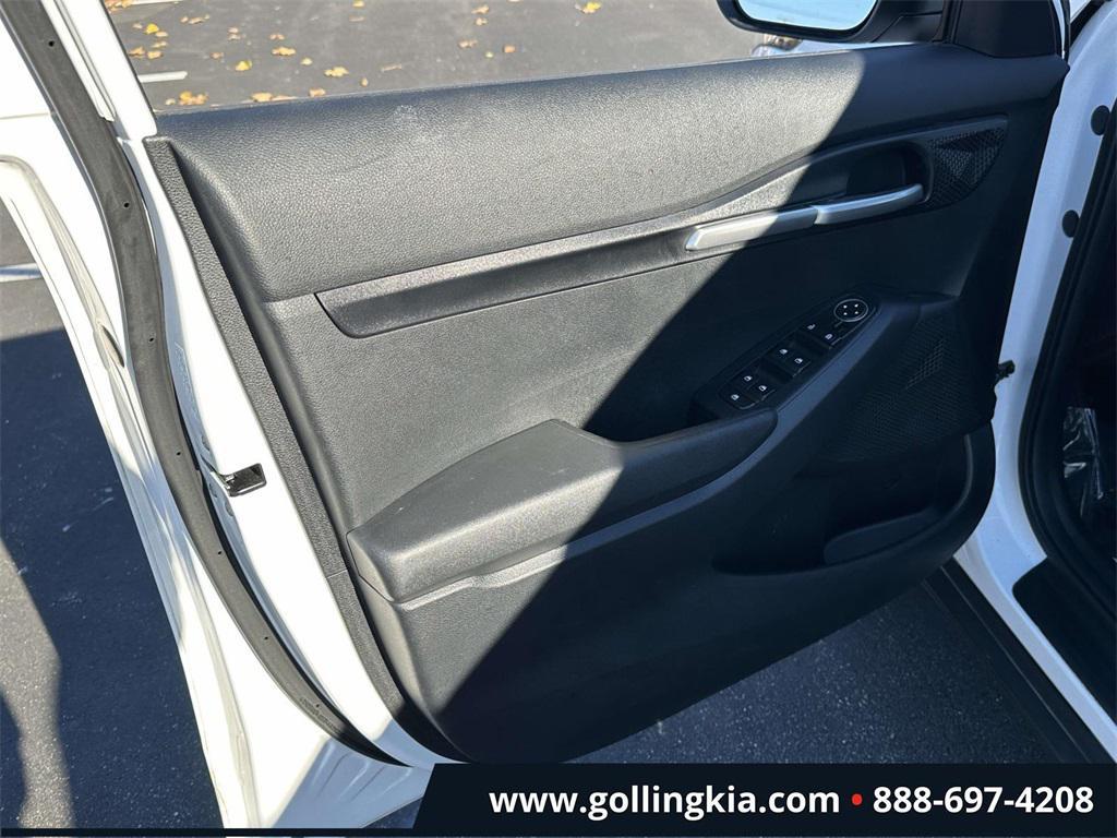 used 2023 Kia Seltos car, priced at $20,600