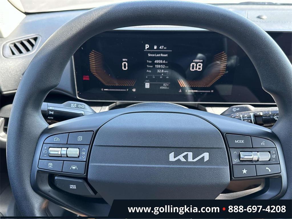 used 2025 Kia K4 car, priced at $21,999