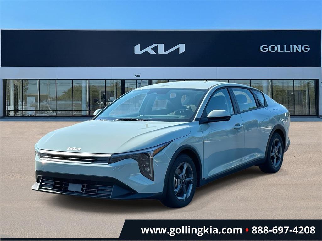 used 2025 Kia K4 car, priced at $21,999