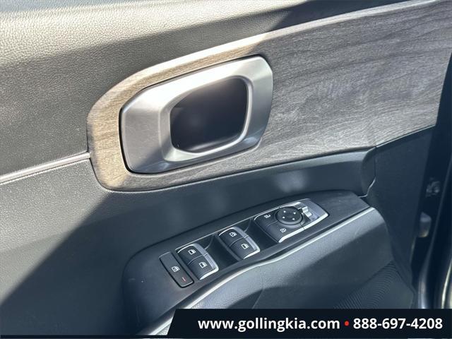 used 2022 Kia Sorento car, priced at $30,100