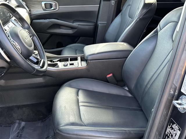 used 2022 Kia Sorento car, priced at $30,700
