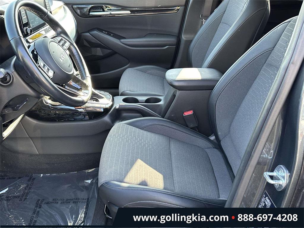used 2023 Kia Seltos car, priced at $19,489