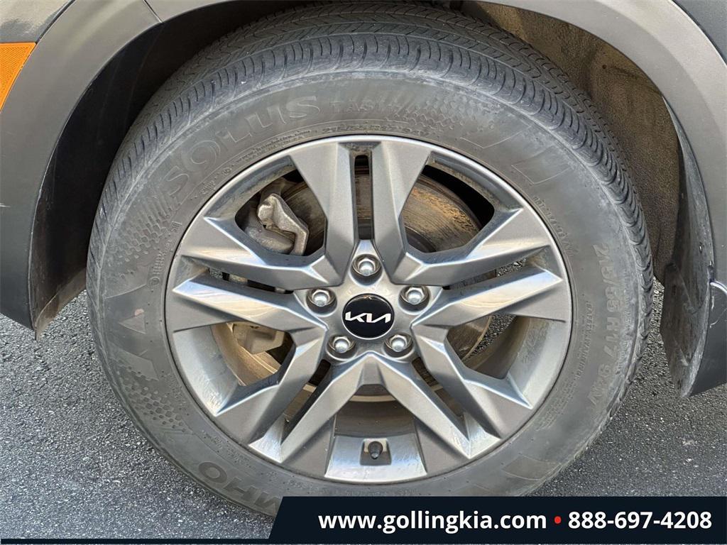 used 2023 Kia Seltos car, priced at $19,489