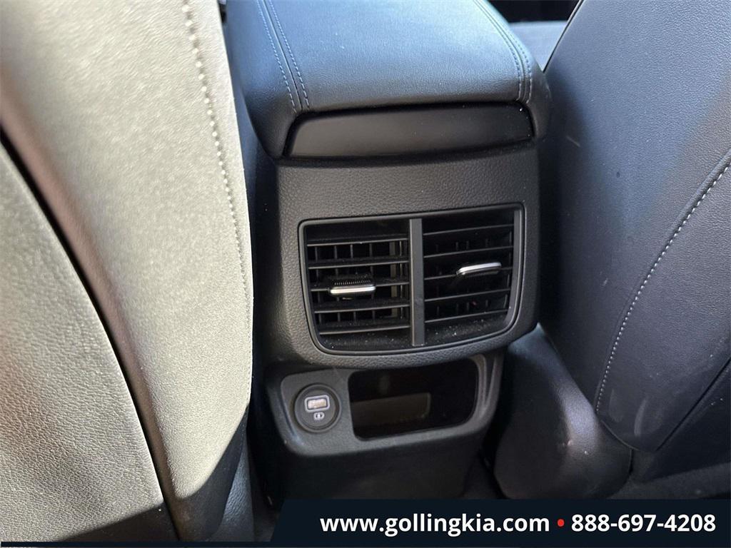 used 2023 Kia Seltos car, priced at $19,489