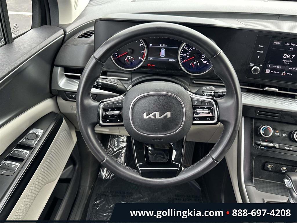 used 2023 Kia Carnival car, priced at $30,232