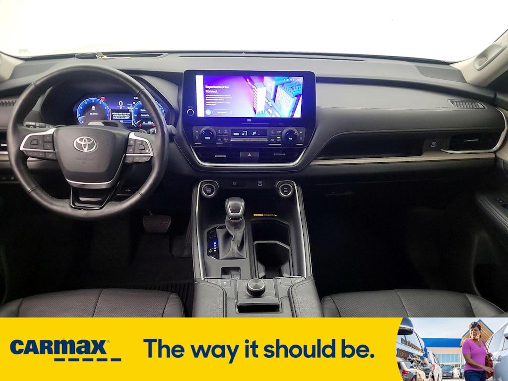 used 2024 Toyota Grand Highlander car, priced at $51,998
