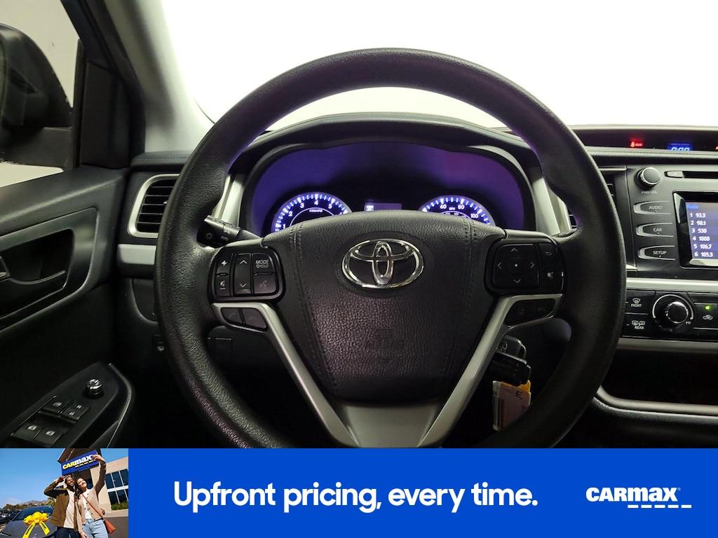 used 2019 Toyota Highlander car, priced at $19,998