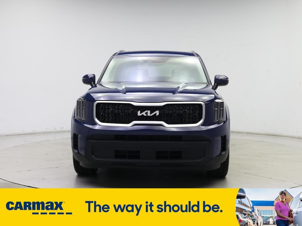 used 2024 Kia Telluride car, priced at $40,998