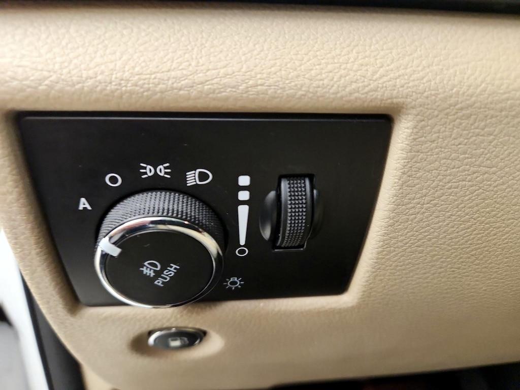 used 2019 Jeep Grand Cherokee car, priced at $17,998