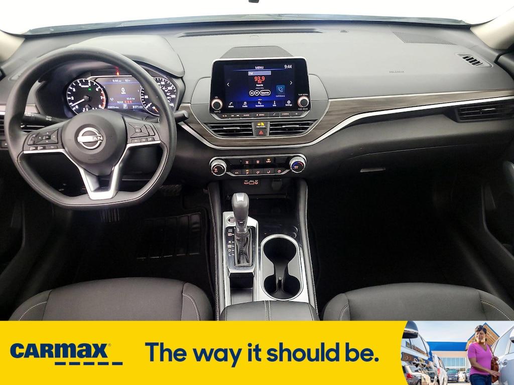 used 2023 Nissan Altima car, priced at $21,998