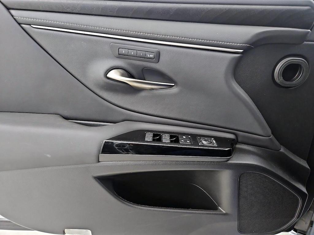 used 2024 Lexus ES 350 car, priced at $39,998