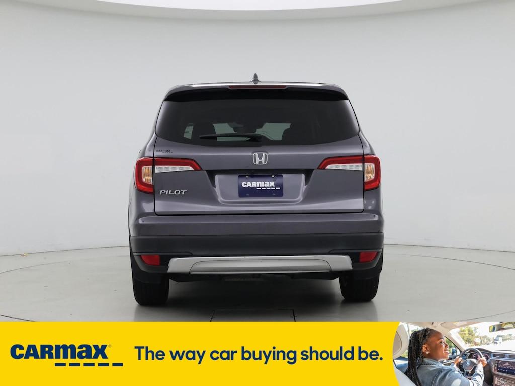 used 2022 Honda Pilot car, priced at $32,998