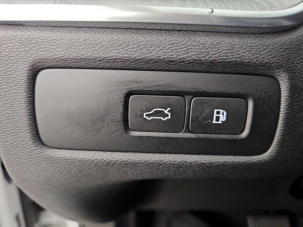 used 2025 Volvo XC60 Plug-In Hybrid car, priced at $53,998