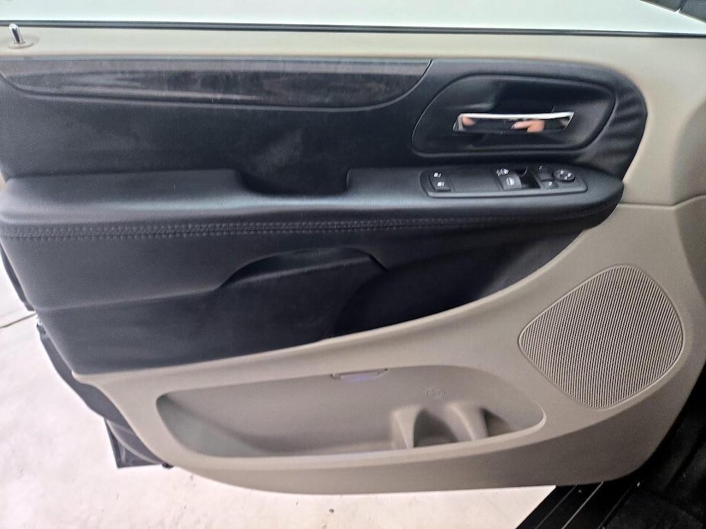 used 2016 Dodge Grand Caravan car, priced at $18,998