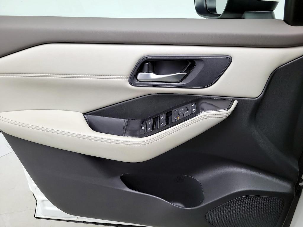 used 2023 Nissan Rogue car, priced at $27,998