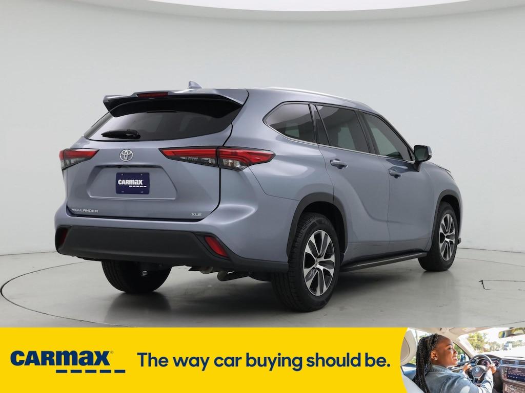 used 2020 Toyota Highlander car, priced at $31,998