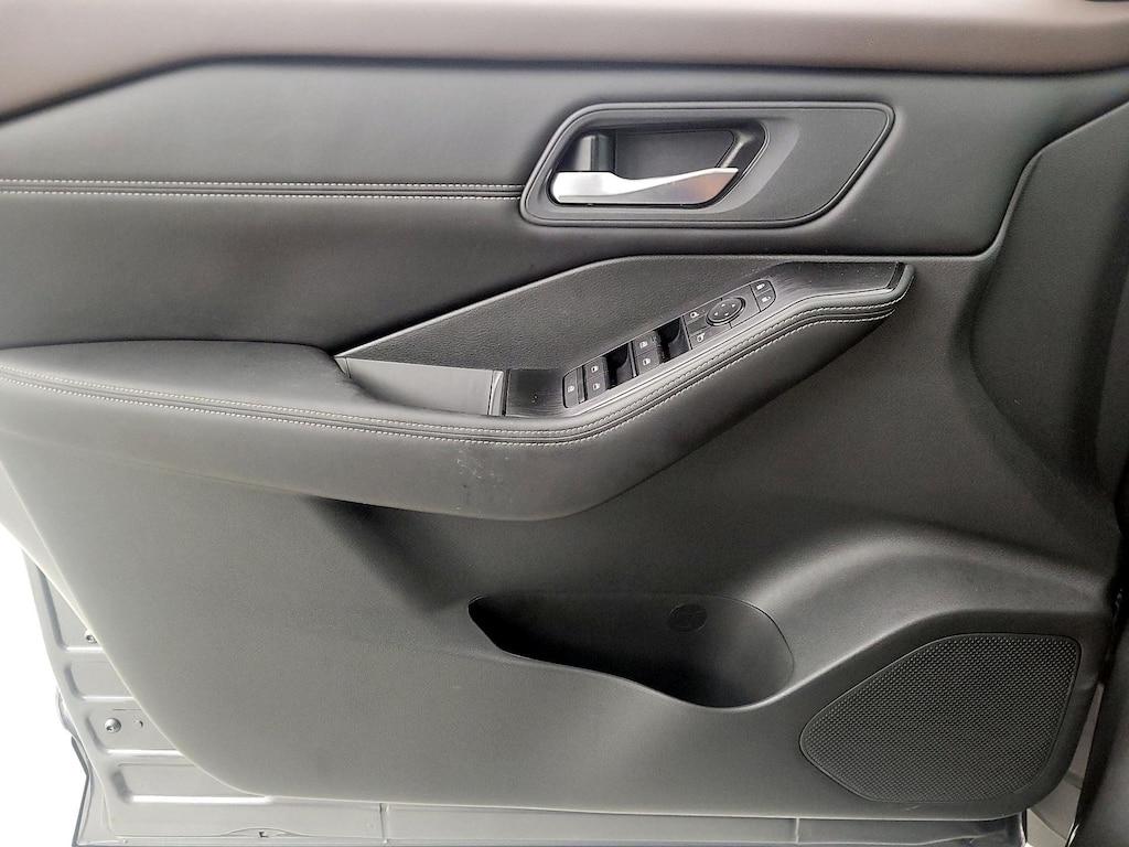 used 2022 Nissan Rogue car, priced at $26,998