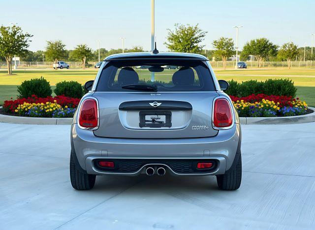 used 2016 MINI Hardtop car, priced at $13,431