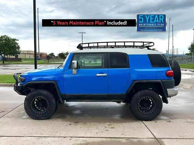 used 2007 Toyota FJ Cruiser car, priced at $12,841