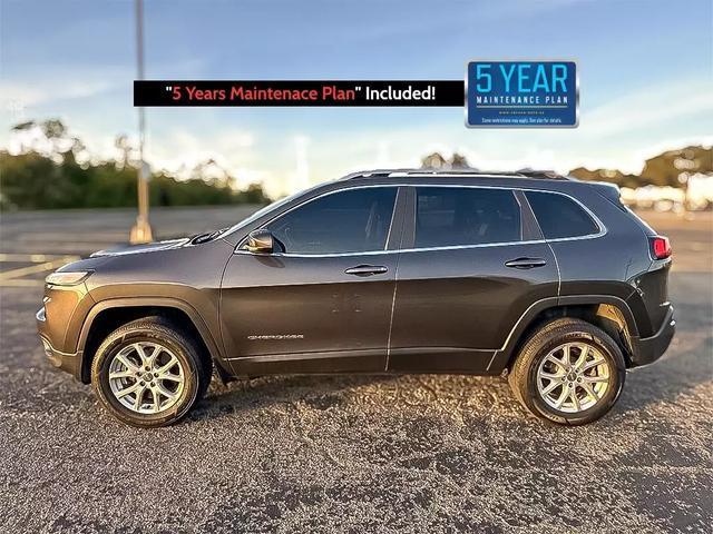 used 2014 Jeep Cherokee car, priced at $10,971