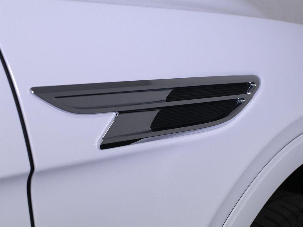 used 2024 Bentley Bentayga car, priced at $204,950