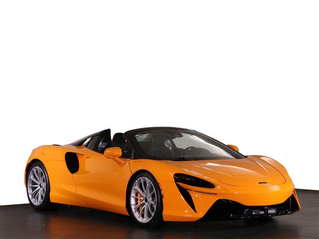 new 2025 McLaren Artura car, priced at $314,908