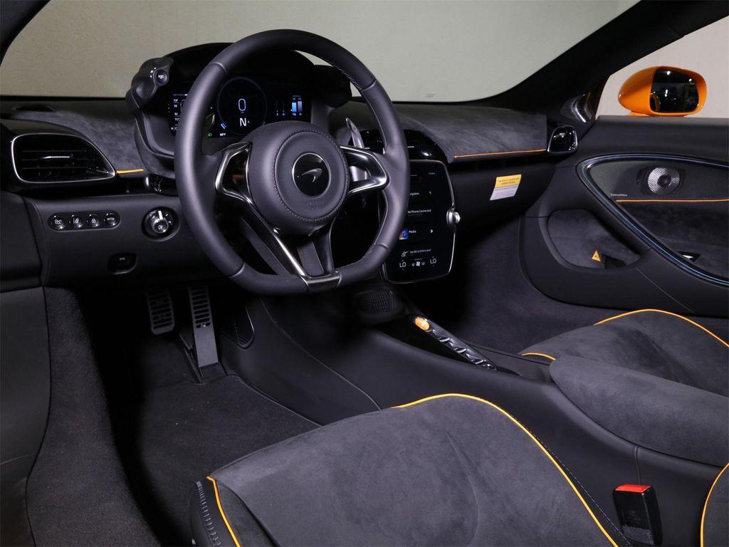 new 2025 McLaren Artura car, priced at $314,908