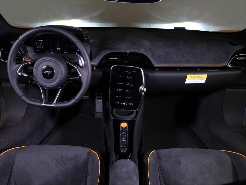 new 2025 McLaren Artura car, priced at $314,908