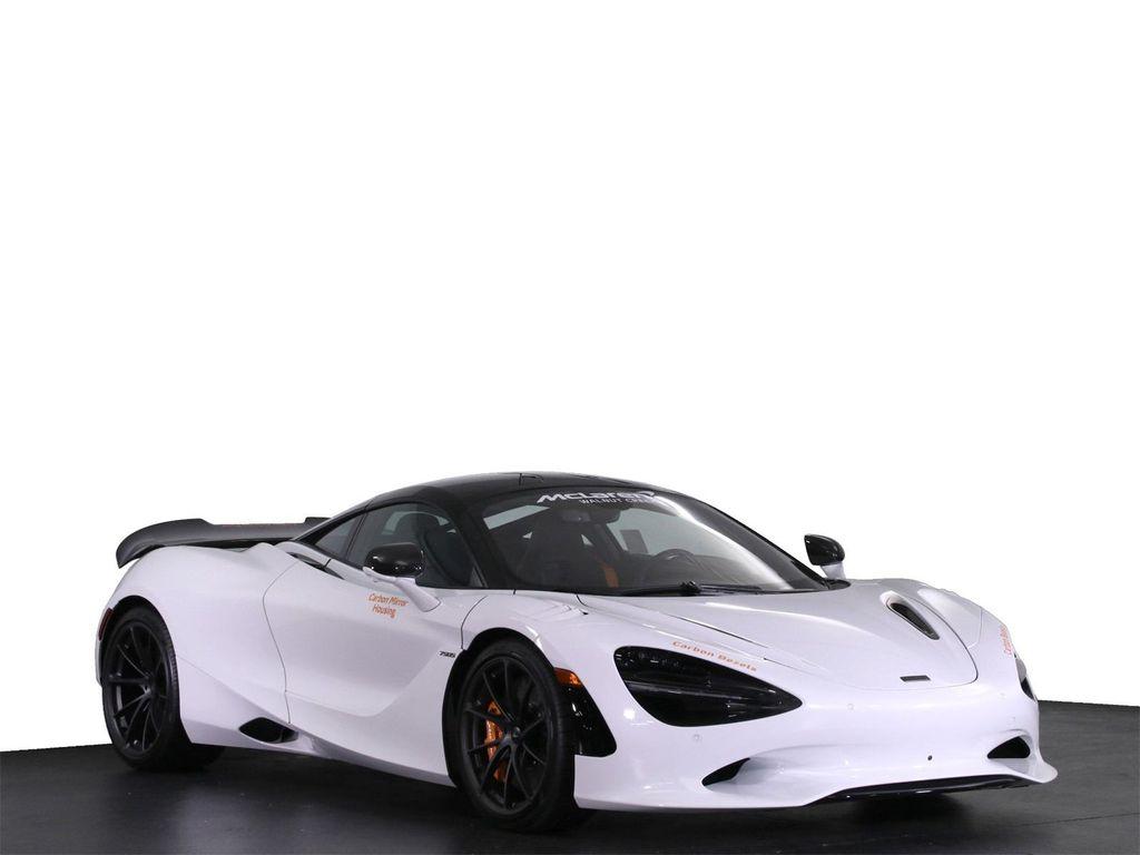 new 2025 McLaren 750S car, priced at $400,720
