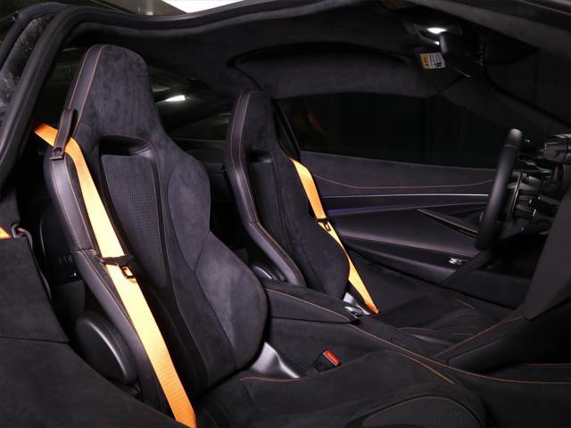 new 2025 McLaren 750S car
