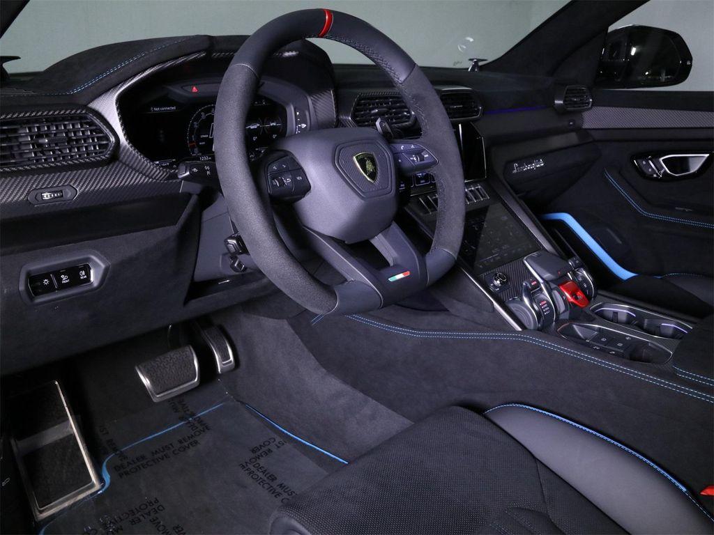 used 2023 Lamborghini Urus car, priced at $324,950
