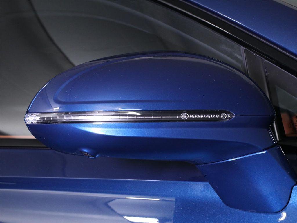 new 2025 Bentley Flying Spur car