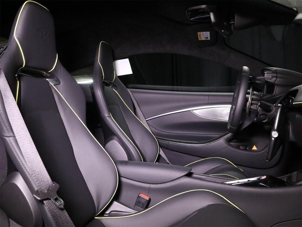 new 2025 McLaren Artura car, priced at $298,908