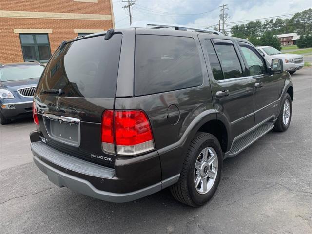 used 2005 Lincoln Aviator car, priced at $8,995