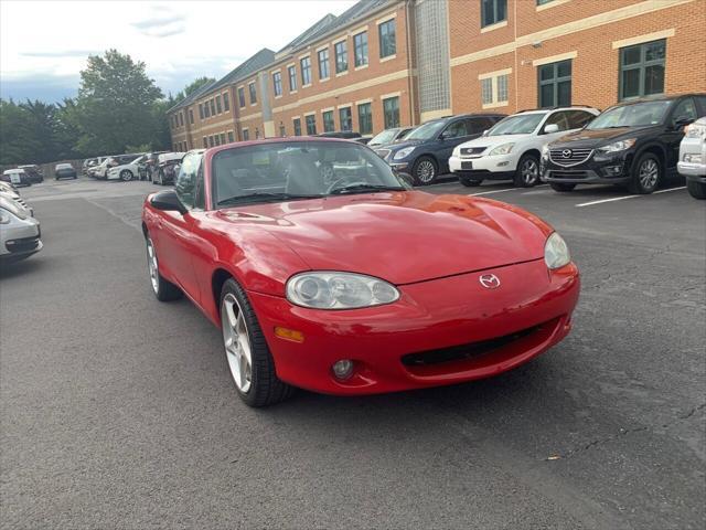 used 2003 Mazda MX-5 Miata car, priced at $8,995