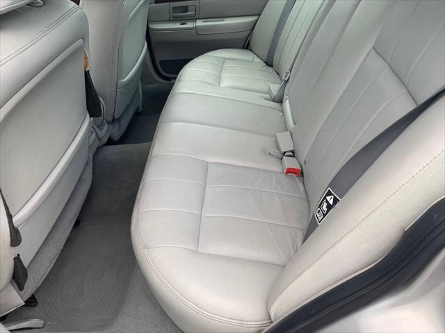 used 2004 Mercury Grand Marquis car, priced at $7,995