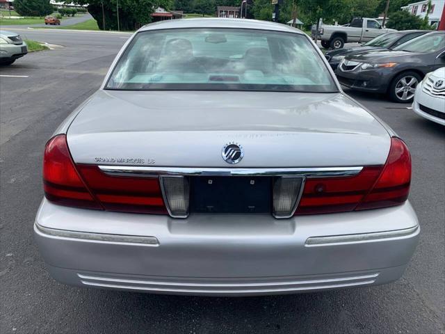 used 2004 Mercury Grand Marquis car, priced at $7,995