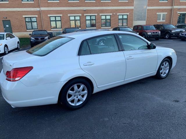 used 2006 Toyota Avalon car, priced at $7,995