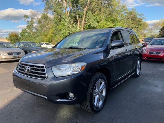 used 2008 Toyota Highlander car, priced at $9,999