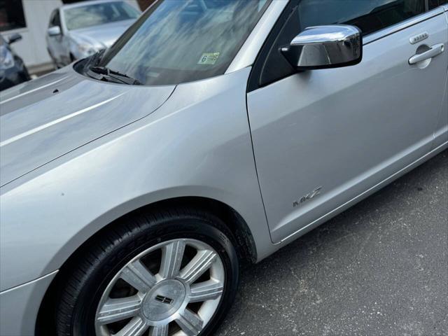 used 2009 Lincoln MKZ car, priced at $5,995