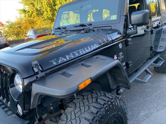 used 2015 Jeep Wrangler Unlimited car, priced at $14,995