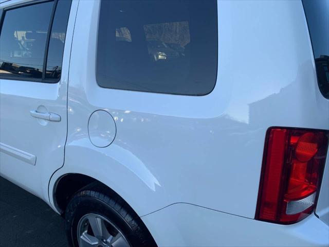 used 2009 Honda Pilot car, priced at $8,995